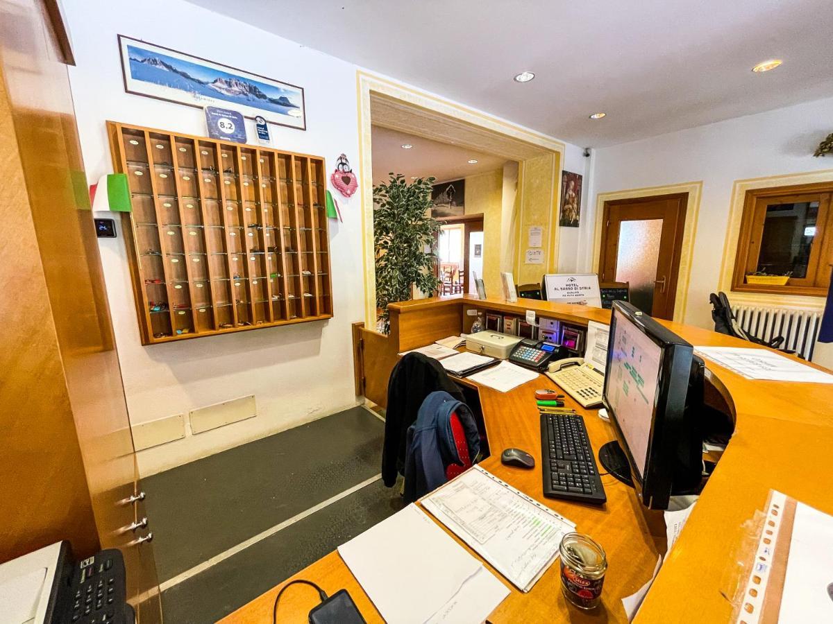 Hotel Al Sasso Di Stria Andraz ภายนอก รูปภาพ