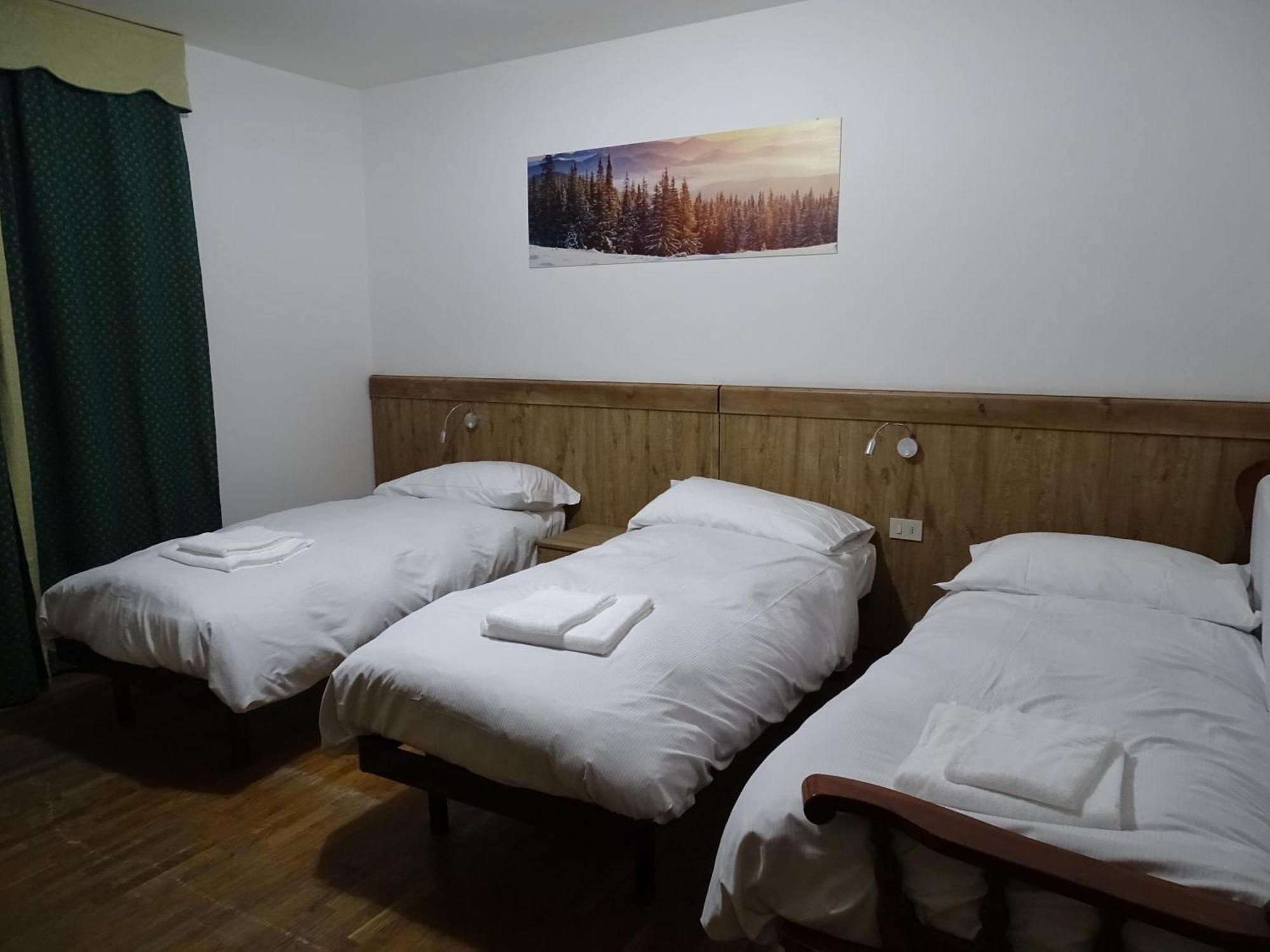 Hotel Al Sasso Di Stria Andraz ภายนอก รูปภาพ